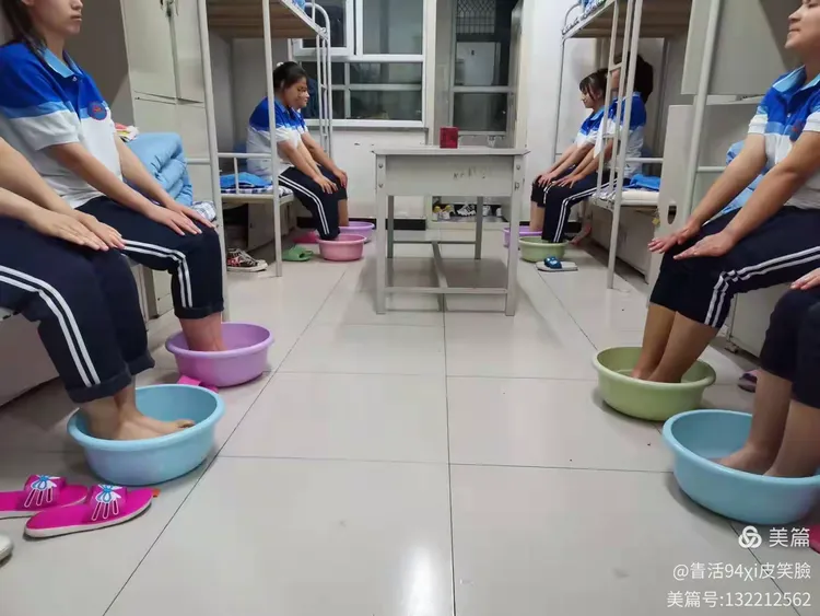 巴州卫校教官团队一日工作流程!